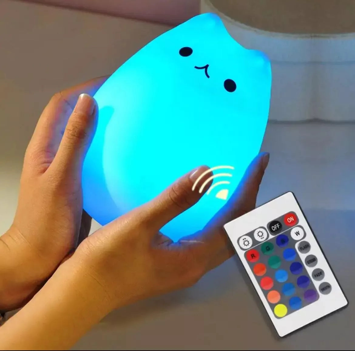 Velador Gato Lampara Gatito Recargable Luz De Noche Silicona