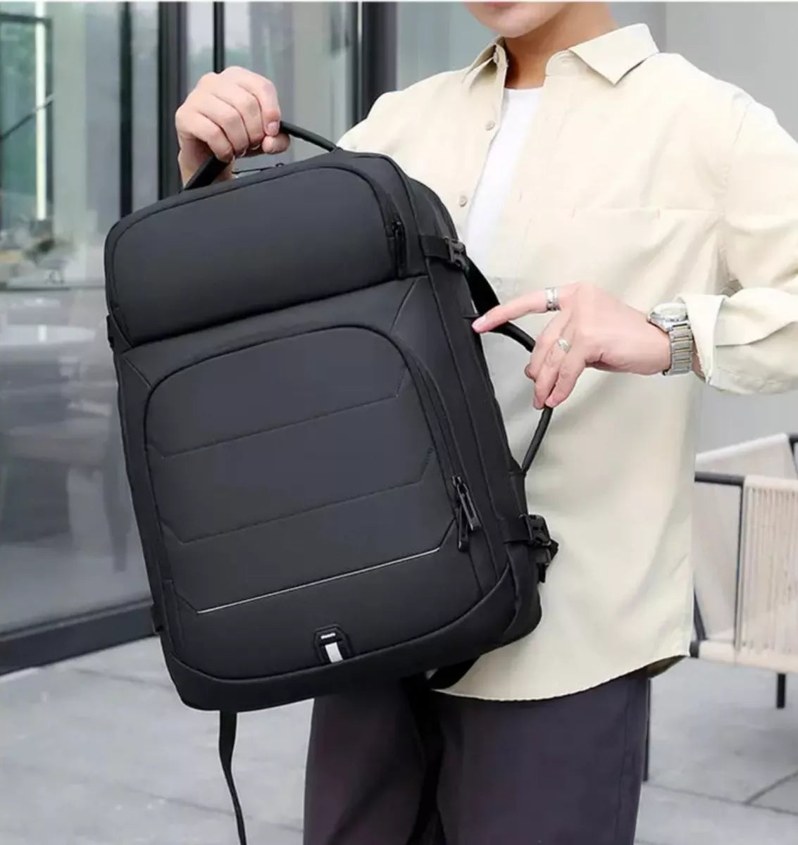 Mochila Impermeable Urbana De Viaje Notebook Expandible N10